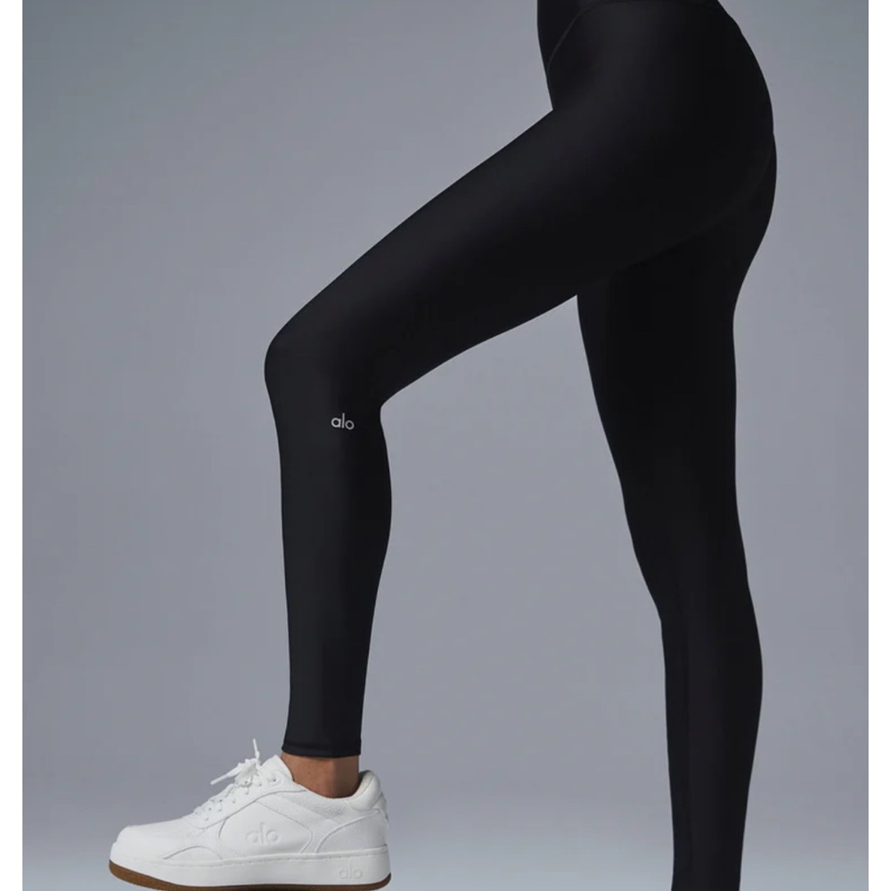 ALO Yoga Black Leggings with High-Rise Waistband